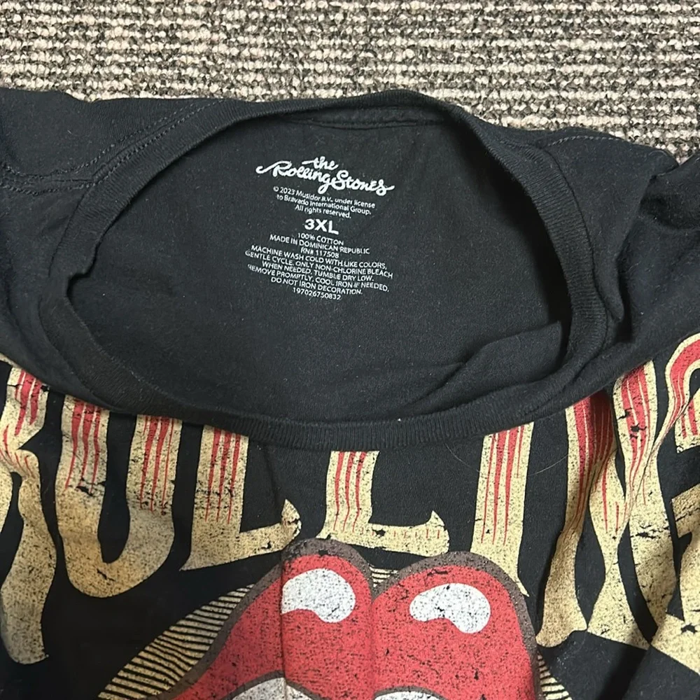 Rolling Stones tshirt - Picture 2 of 2